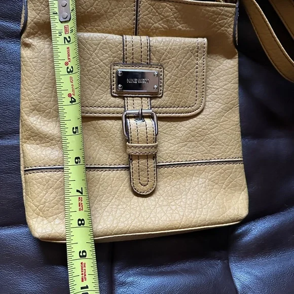 Nine West Mustard Yellow faux leather crossbody bag w/front pocket. Never used - Picture 4 of 6